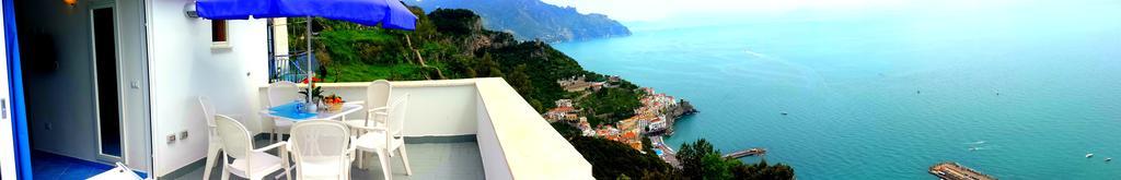 Willa La Rosa Del Mare Amalfi Pokój zdjęcie
